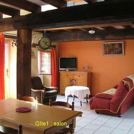 Gites du ROHERAN Malansac Extérieur photo